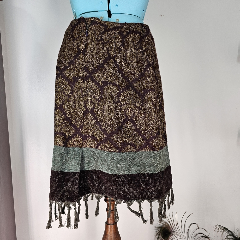 JJill skirt size 2 petite brown and gold woven tapestry style with teal band